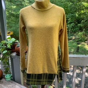 YAK & YETI Tunic Sweater